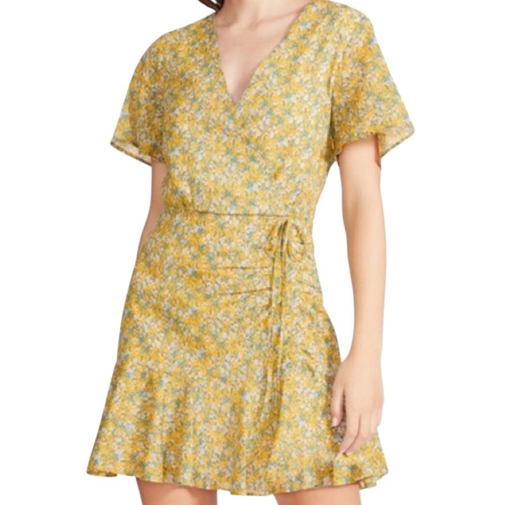 BB Dakota Yellow Wrap Mini Dress floral size medium